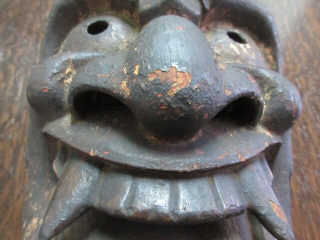 剥げや木部のダメージもありますがいい味ですね/彫刻の買取は福岡玄燈舎