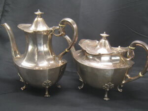 銀食器の買取は福岡玄燈舎へ