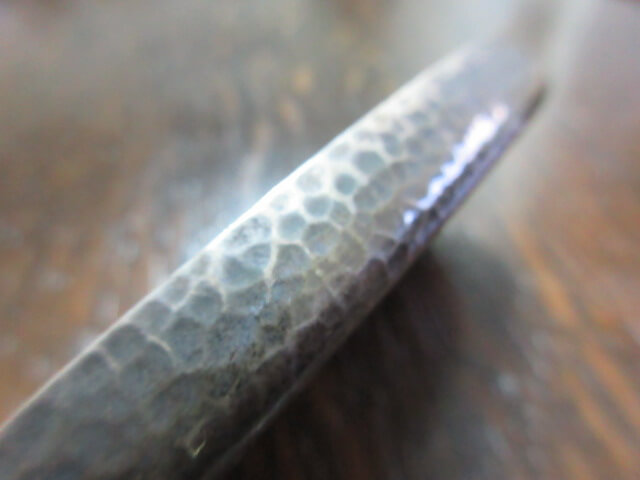 銀細工の打ち出しとても綺麗ですね/美術品の買取も福岡玄燈舎