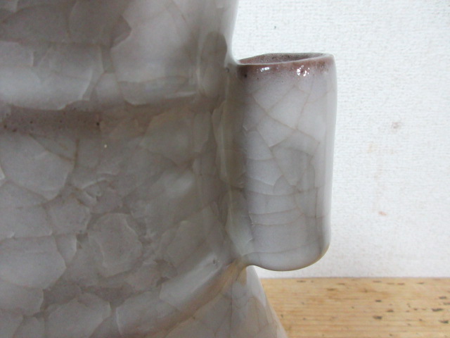 耳もこの時代特有の形です/骨董品の買取は福岡玄燈舎