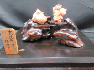 巧山銘の珊瑚です/骨董の買取は福岡玄燈舎品