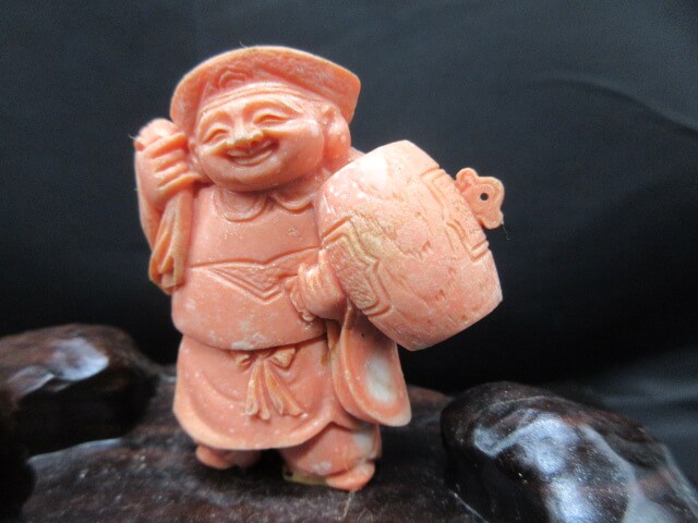 珊瑚の大黒様です/骨董の買取は福岡玄燈舎